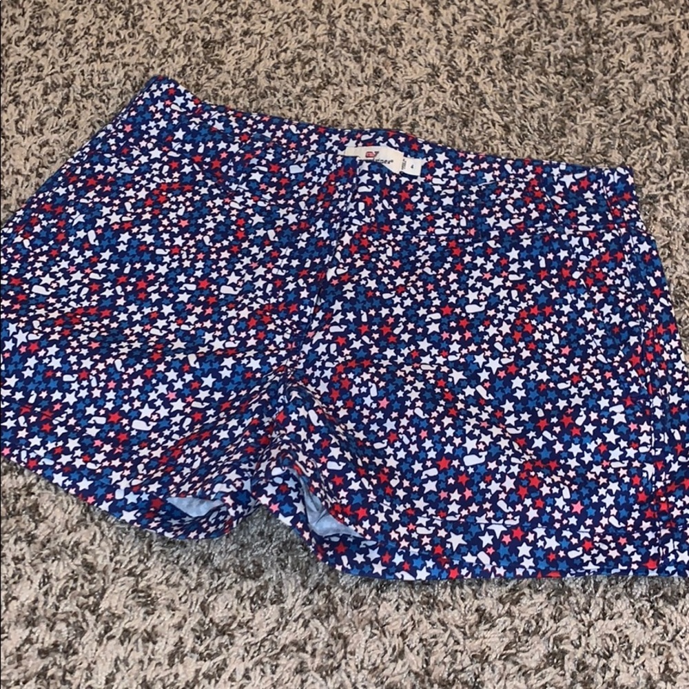 Women’s vineyard vines red white and blue shorts